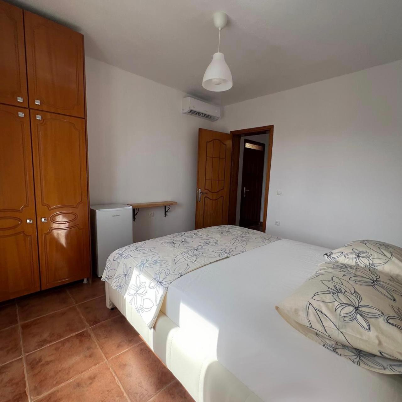 Villa Mirjan Sarandë Eksteriør bilde